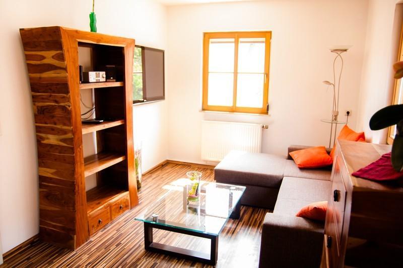 Zur Frischen Quelle Hotel Оберасбах Екстериор снимка